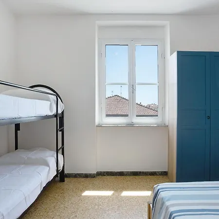 Apartment 9 Ameglia