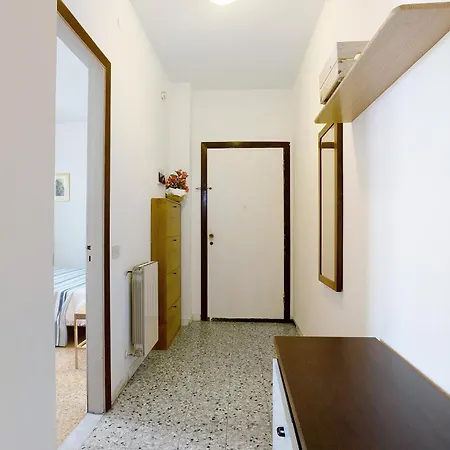Apartment 9 *
